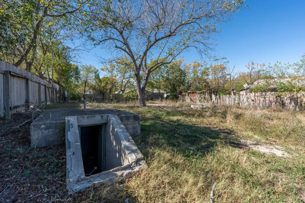313 Front Street Kyle, TX 78640