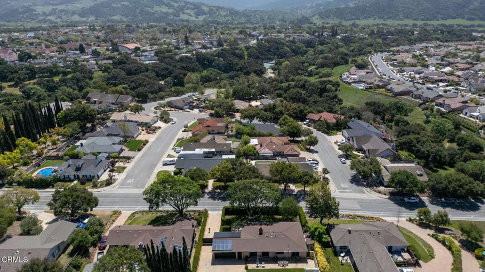 654 Chalk Hill Road Solvang, CA 93463