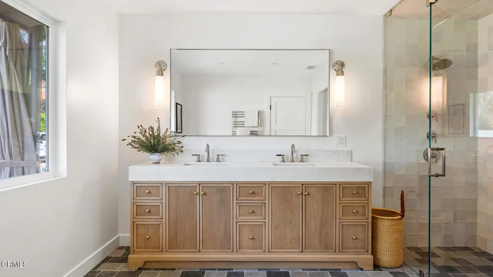 654 Chalk Hill Road Solvang, CA 93463