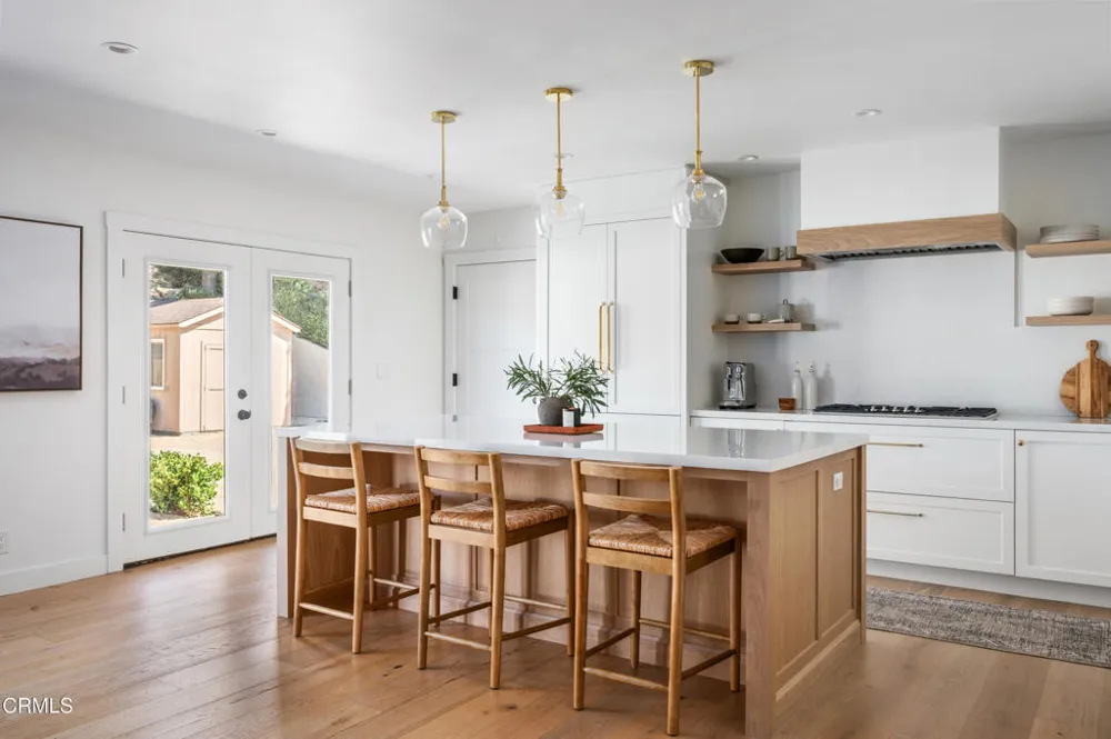 654 Chalk Hill Road Solvang, CA 93463