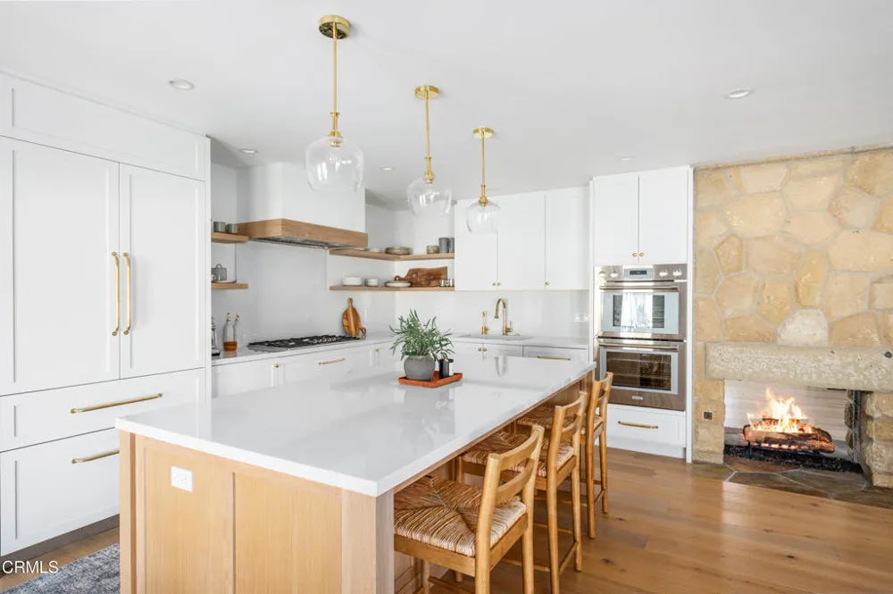 654 Chalk Hill Road Solvang, CA 93463
