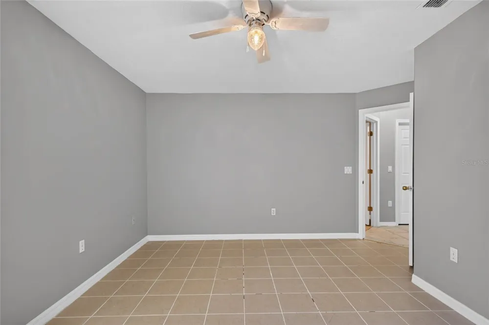 2243 EAGLE BLUFF DRIVE Valrico, FL 33596