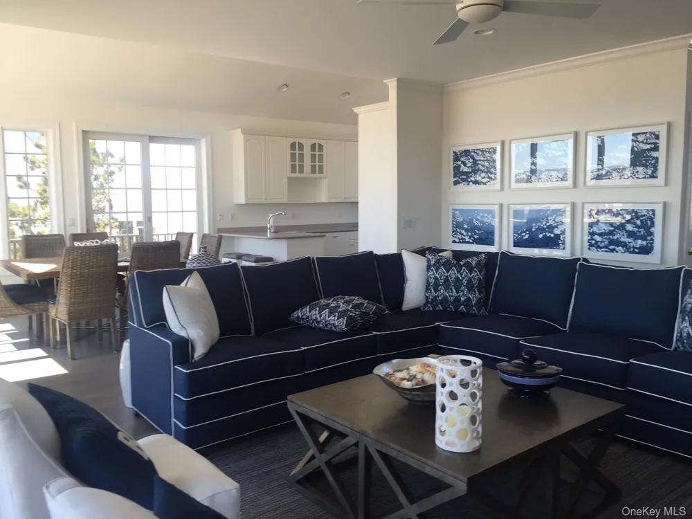 939 Dune Road Westhampton Dunes, NY 11978