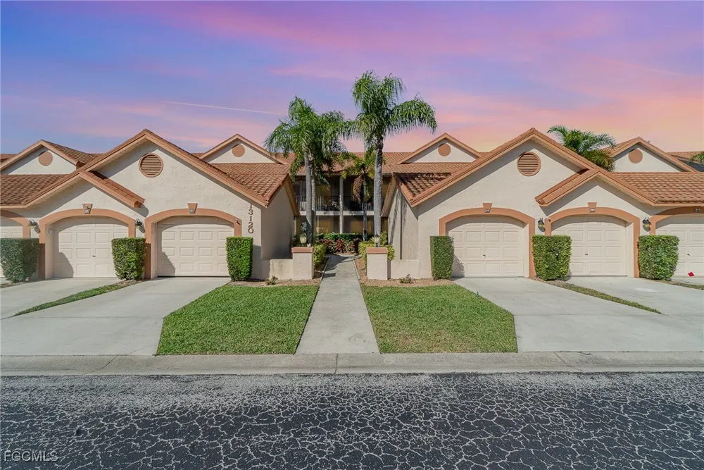 Cross Creek Boulevard #208 Fort Myers, FL 33912