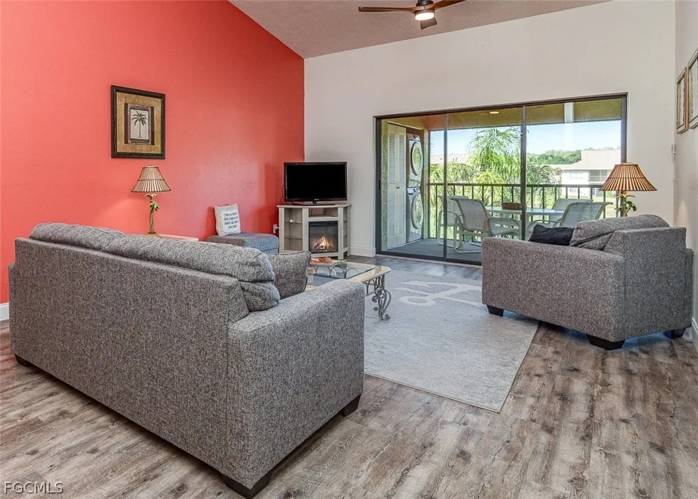 Cross Creek Boulevard #208 Fort Myers, FL 33912