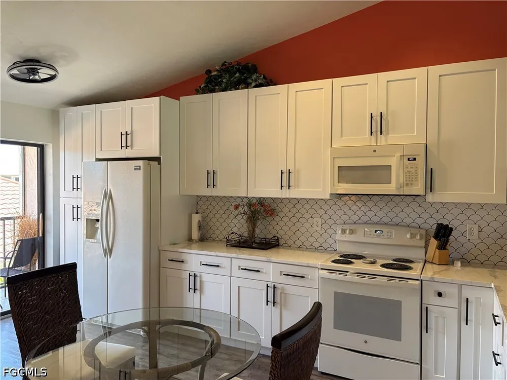 Cross Creek Boulevard #208 Fort Myers, FL 33912