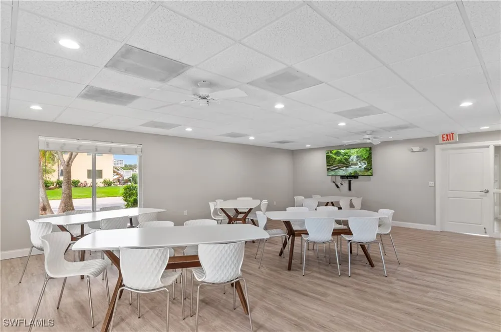 12th Avenue S #534 Naples, FL 34102