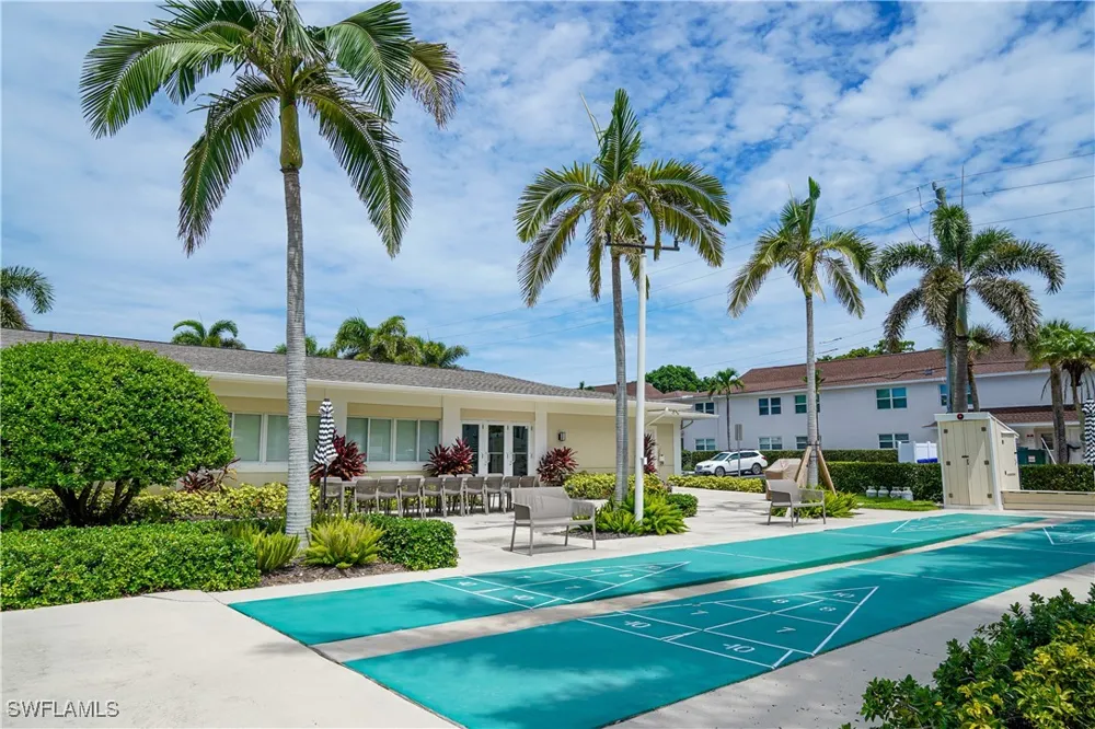 12th Avenue S #534 Naples, FL 34102
