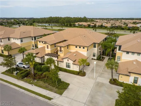 Casella Way #102