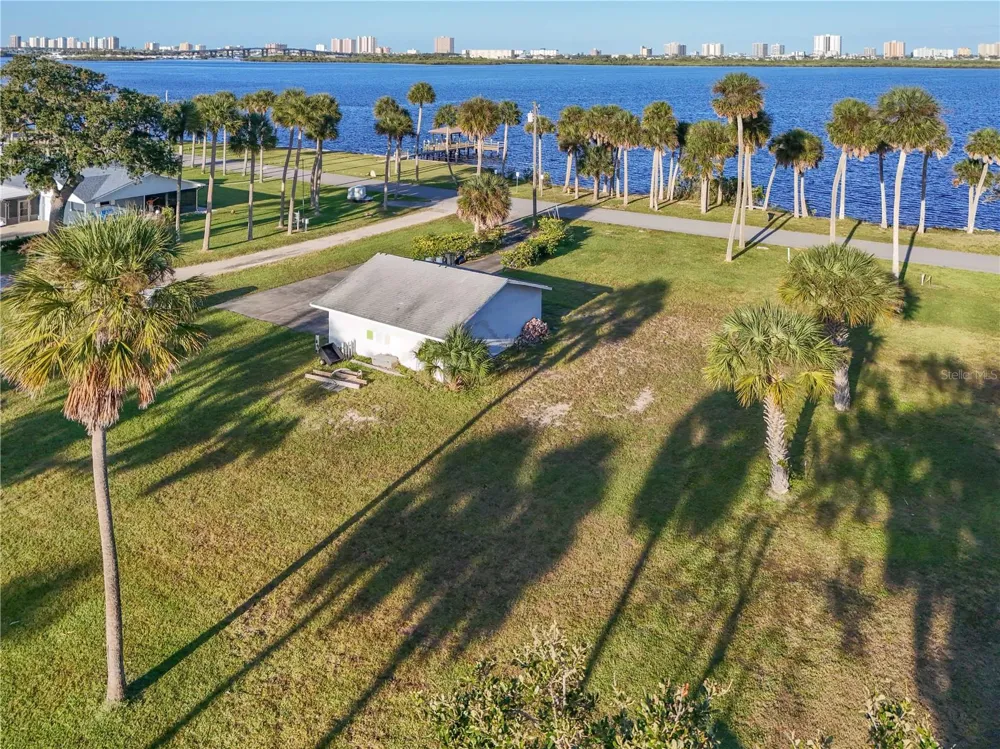 5040 RIVERSIDE DRIVE Port Orange, FL 32127