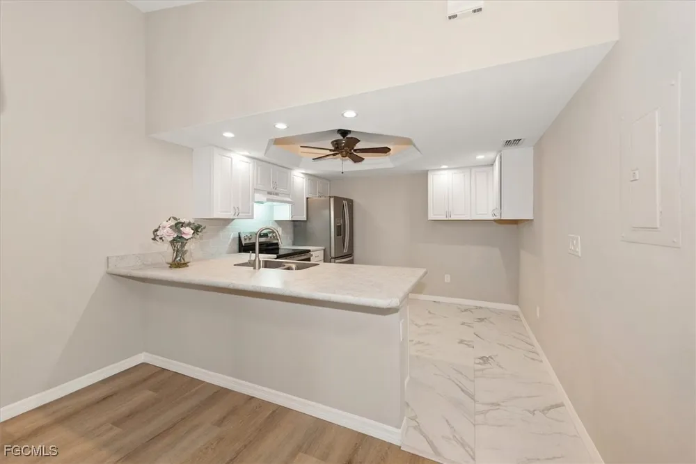 Crystal Lake Drive #102 North Fort Myers, FL 33917