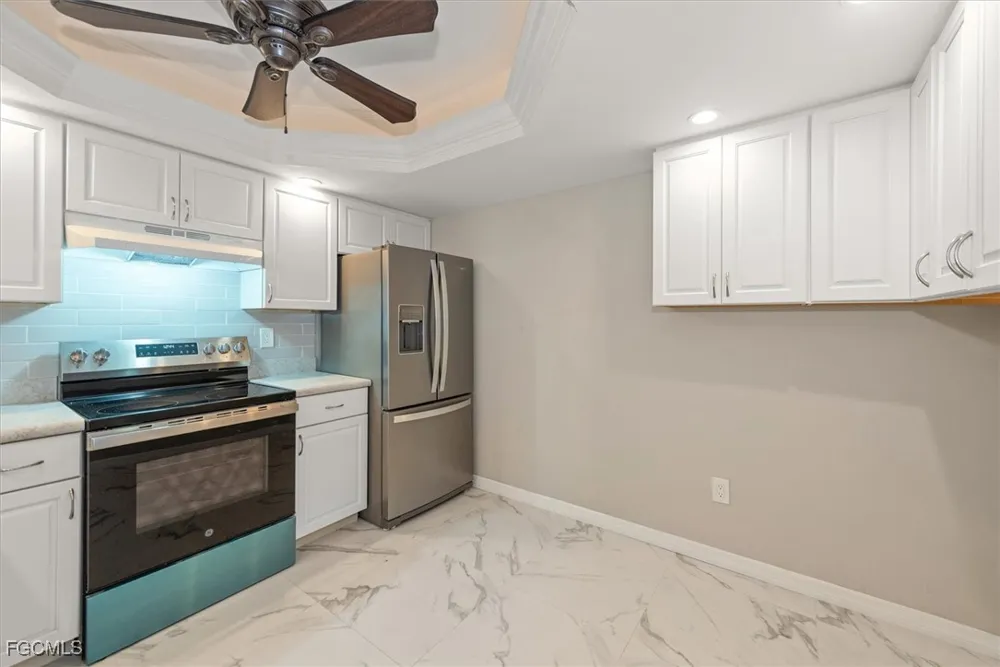 Crystal Lake Drive #102 North Fort Myers, FL 33917
