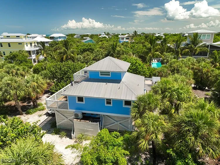 Smugglers Drive Upper Captiva, FL 33924