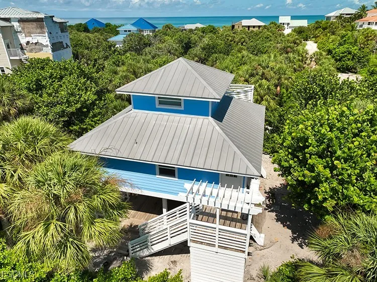 Smugglers Drive Upper Captiva, FL 33924