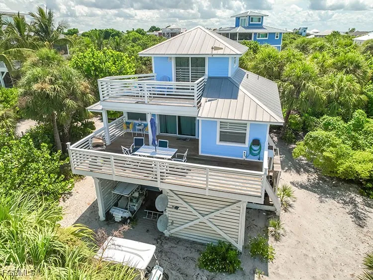 Smugglers Drive Upper Captiva, FL 33924