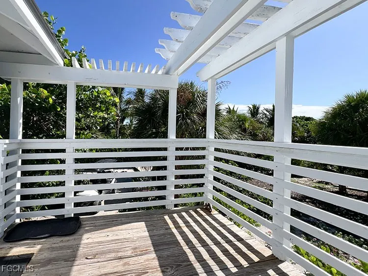 Smugglers Drive Upper Captiva, FL 33924