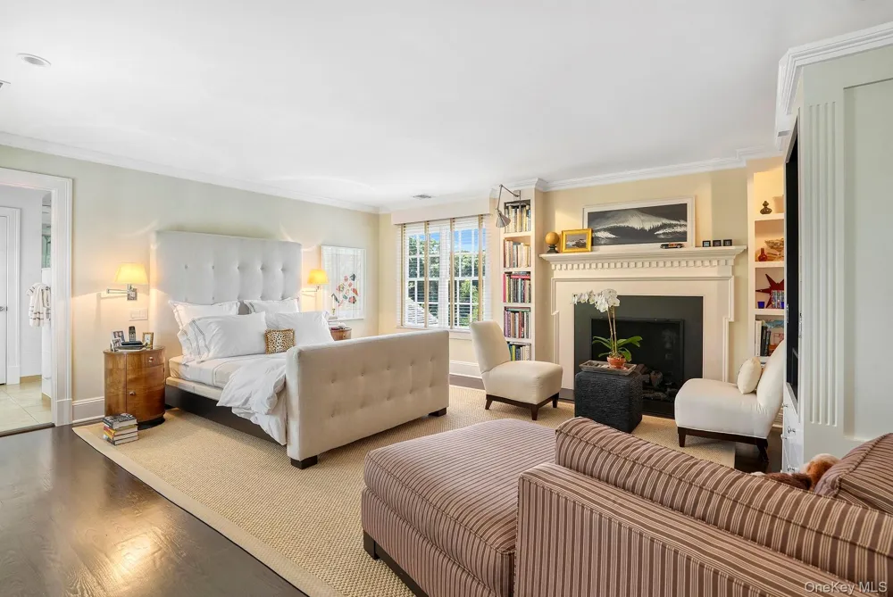 10 Horse Meadow Lane East Hampton, NY 11937