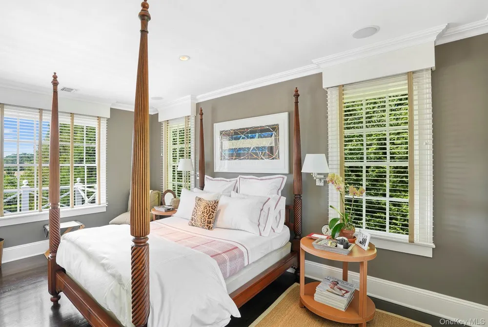 10 Horse Meadow Lane East Hampton, NY 11937