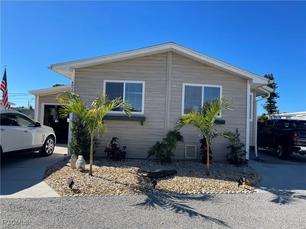 FLAMINGO DRIVE St James City, FL 33956