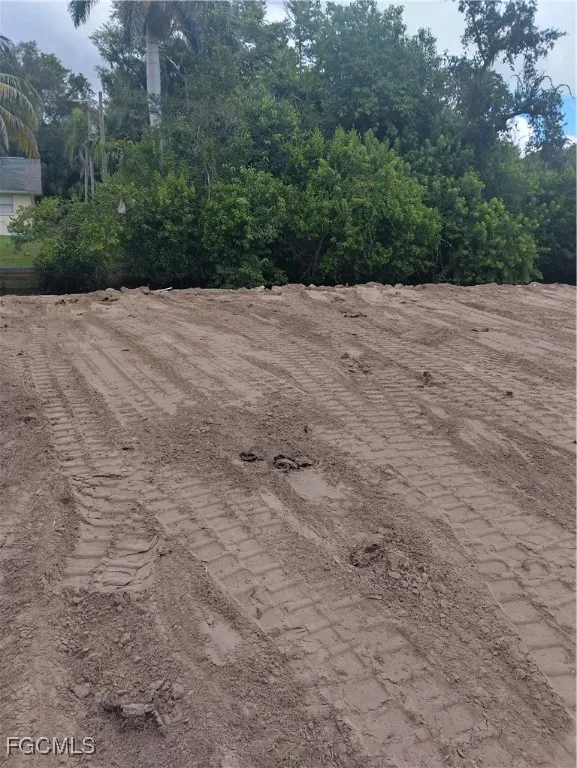 Cardinal Drive North Fort Myers, FL 33917