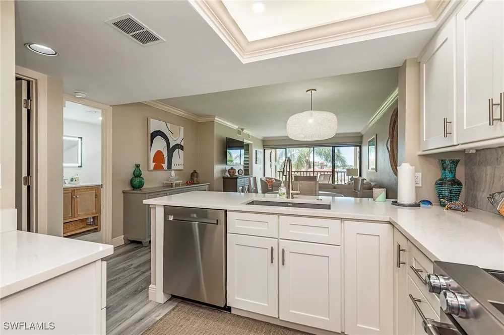 W Elkcam Circle #315 Marco Island, FL 34145