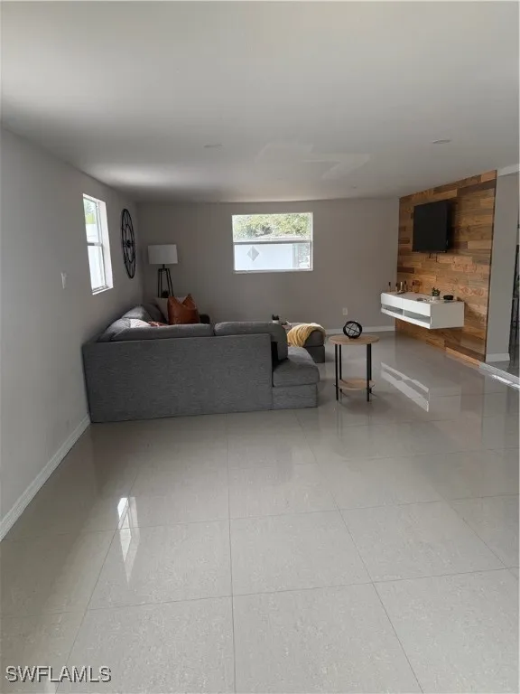Lowell Court Fort Myers, FL 33907