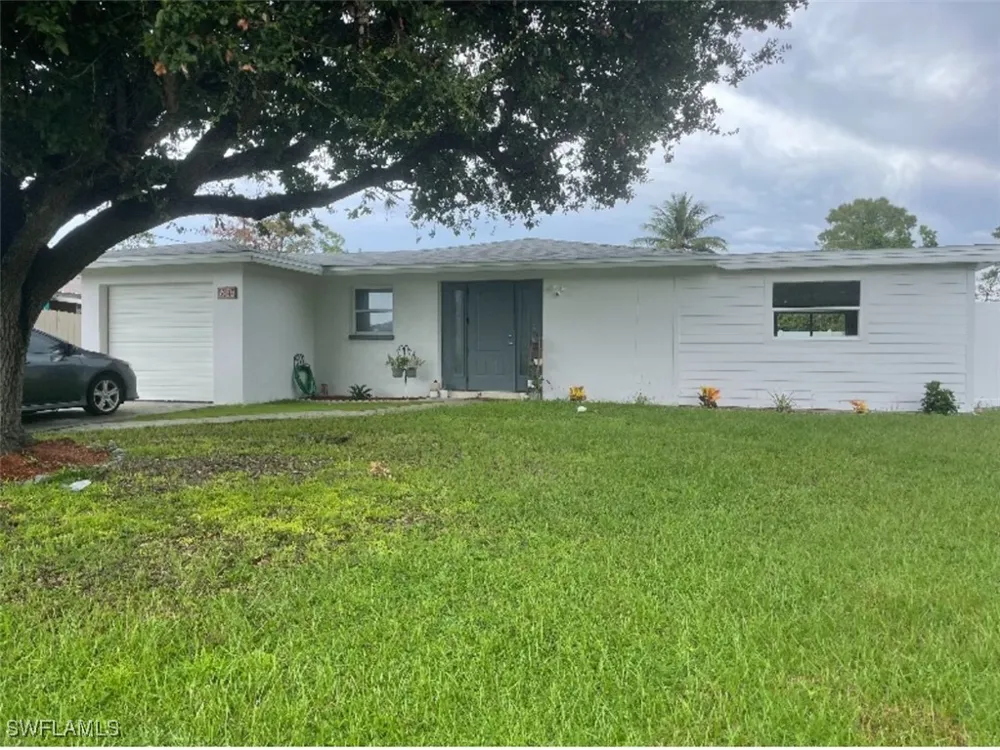 Lowell Court Fort Myers, FL 33907