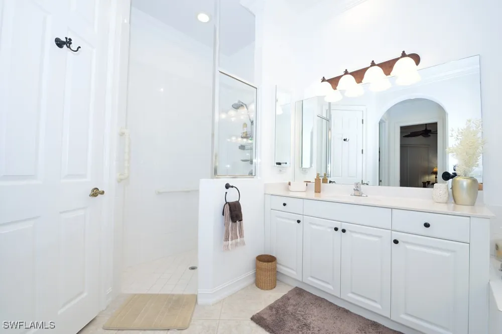 Saraceno Drive Estero, FL 33928