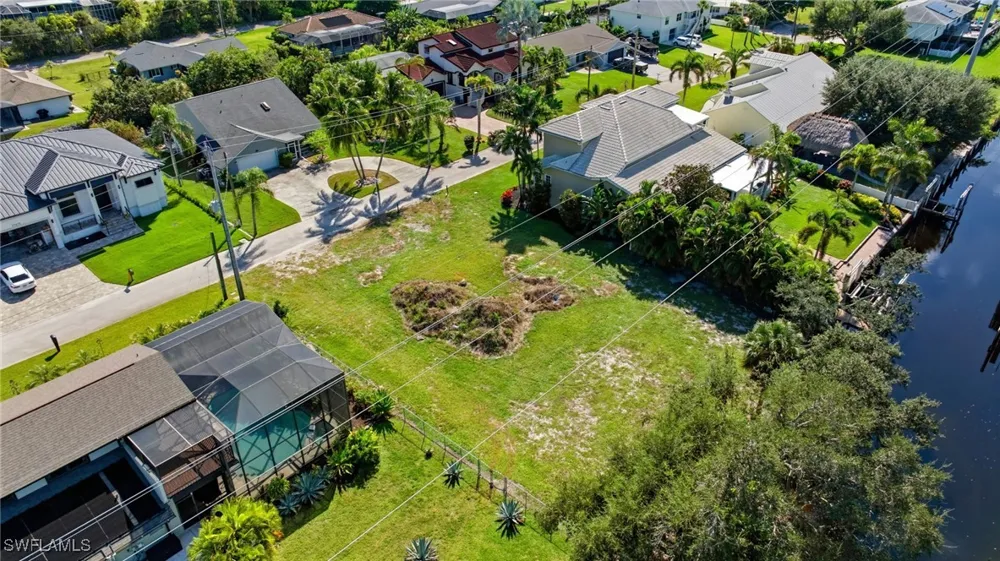 Holly Lane Bonita Springs, FL 34135