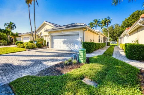 Gulf Breeze Street