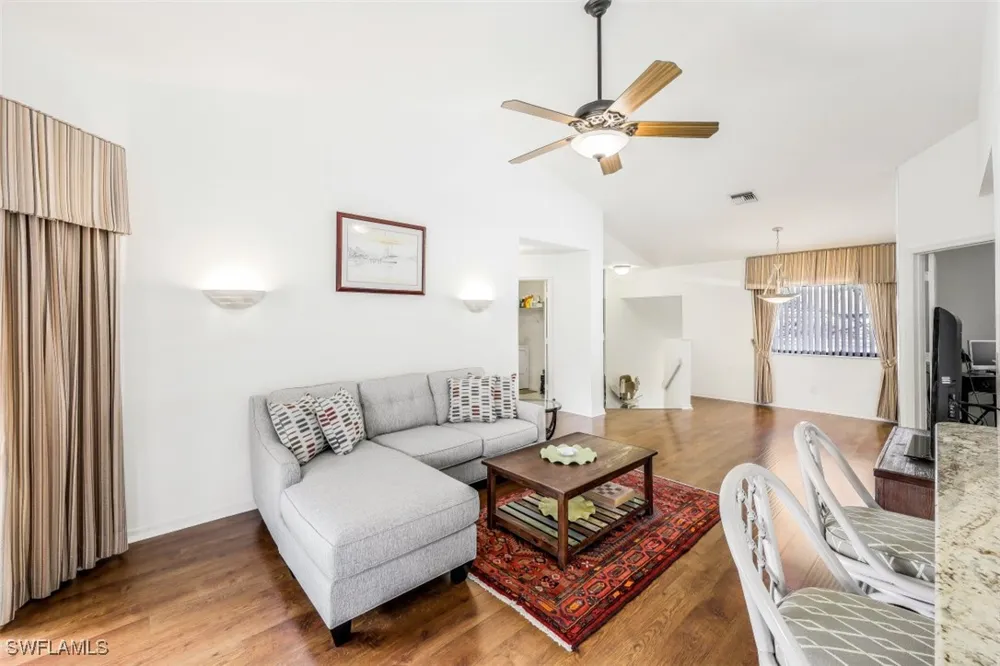 Bennington Drive #5-8 Naples, FL 34104