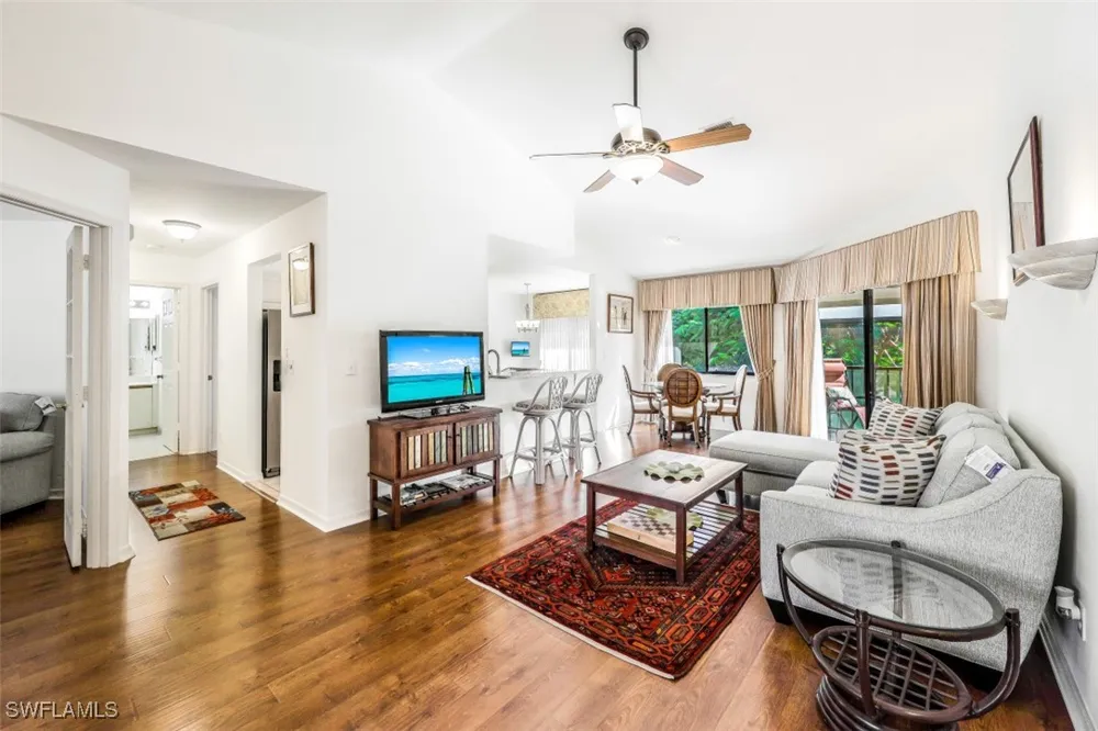 Bennington Drive #5-8 Naples, FL 34104