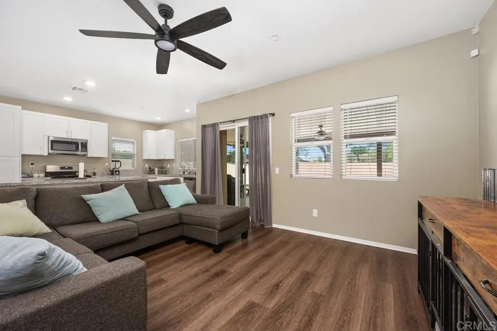 475 W Camellia Way San Jacinto, CA 92583