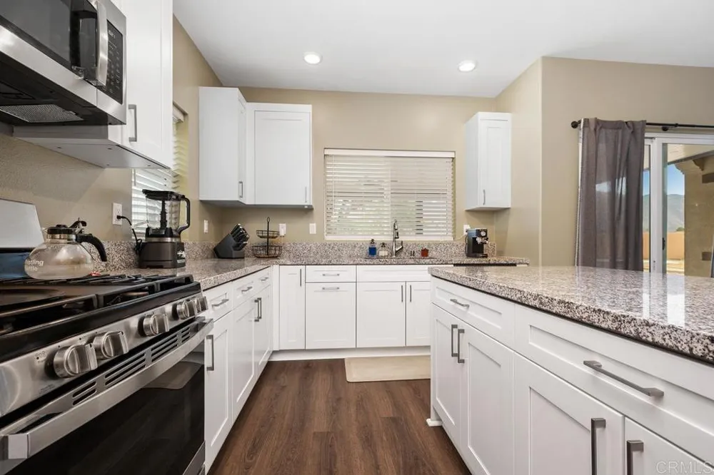 475 W Camellia Way San Jacinto, CA 92583