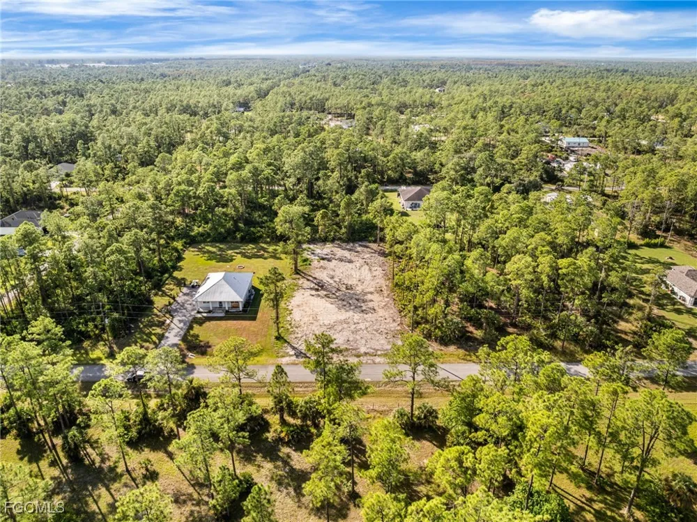 Wellington Avenue Alva, FL 33920