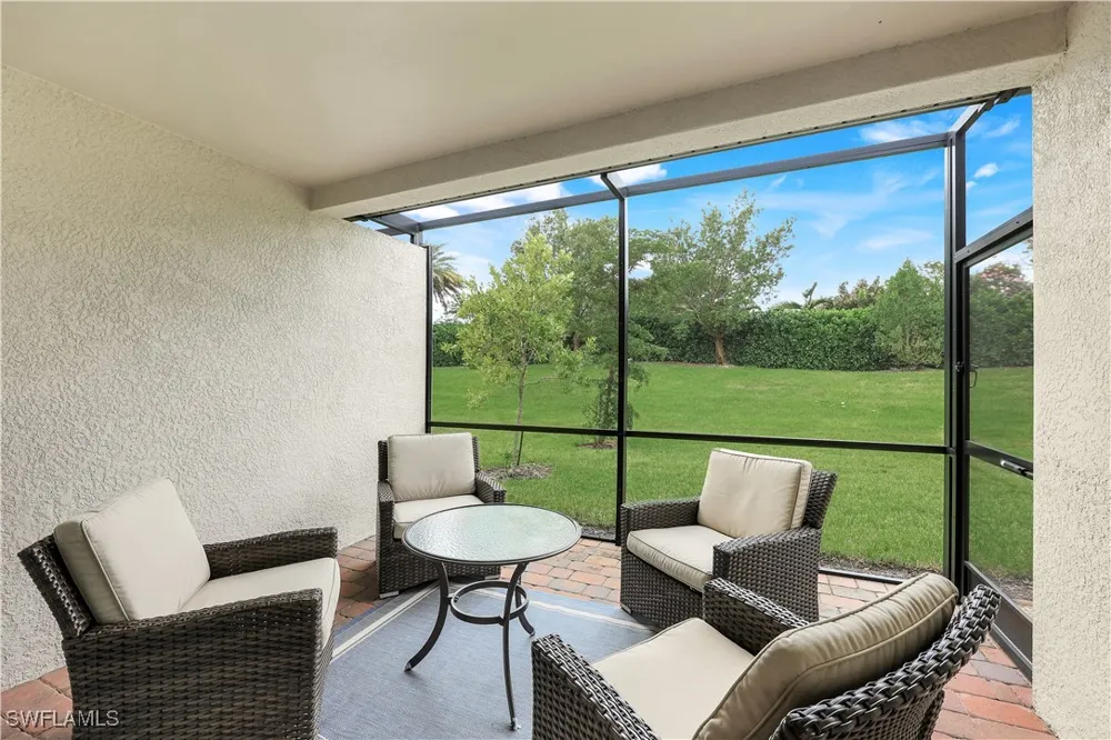 Edgewater Circle Naples, FL 34114