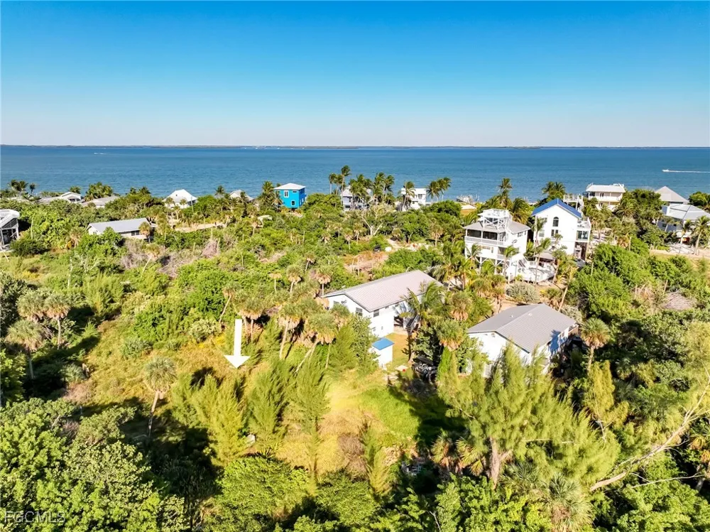 Swallow Drive Upper Captiva, FL 33924