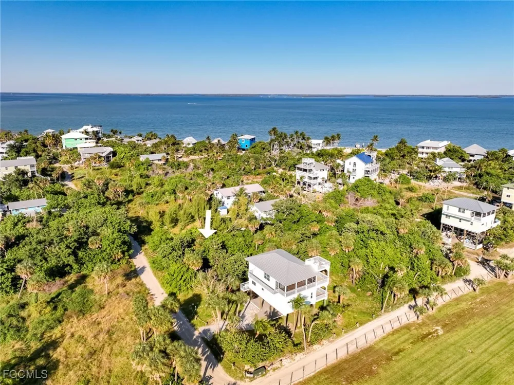 Swallow Drive Upper Captiva, FL 33924