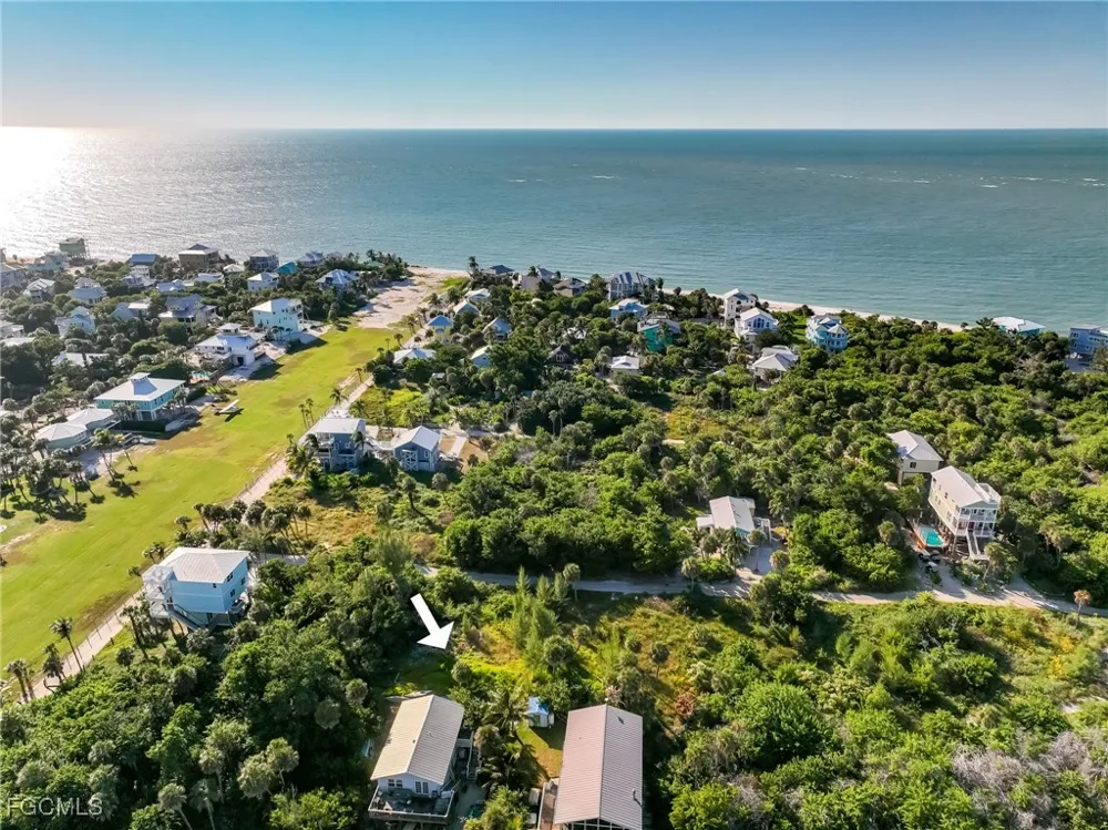 Swallow Drive Upper Captiva, FL 33924