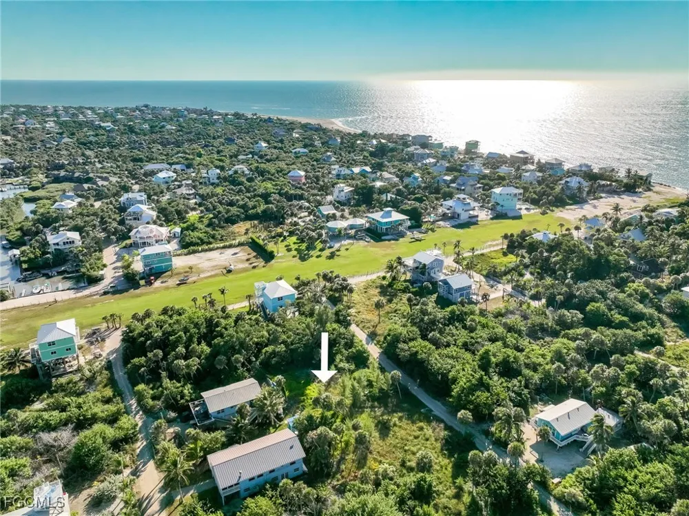 Swallow Drive Upper Captiva, FL 33924