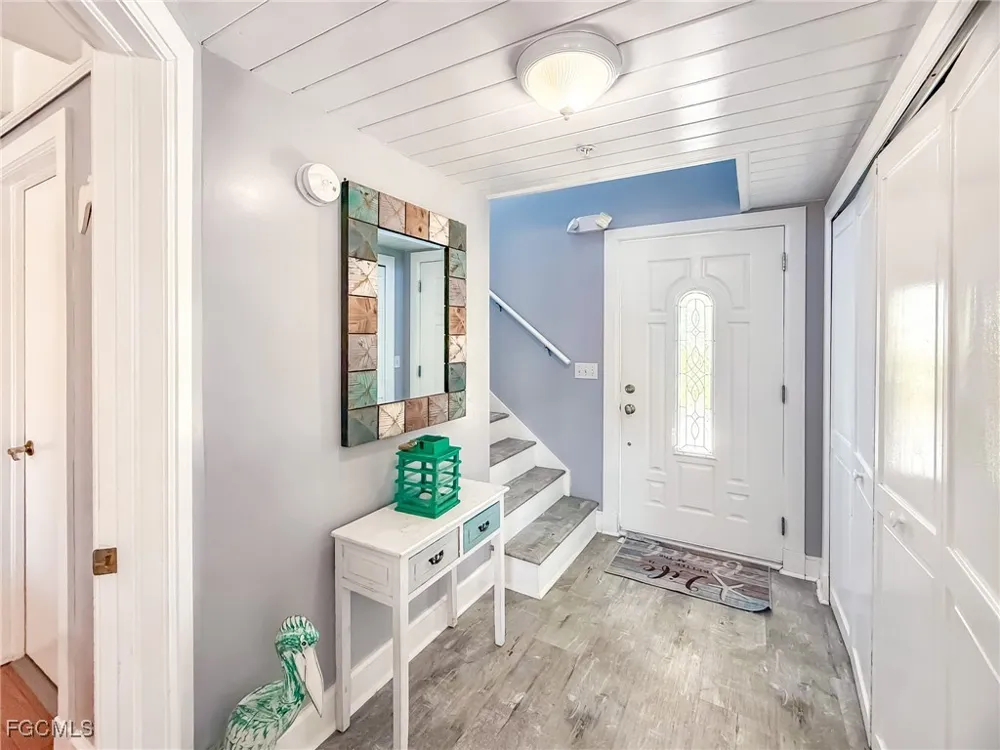 White Pelican Drive Upper Captiva, FL 33924