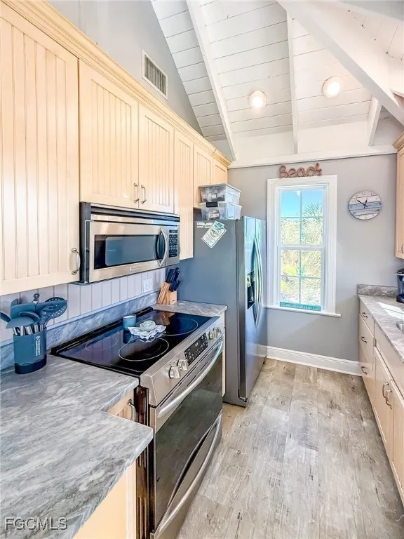 White Pelican Drive Upper Captiva, FL 33924