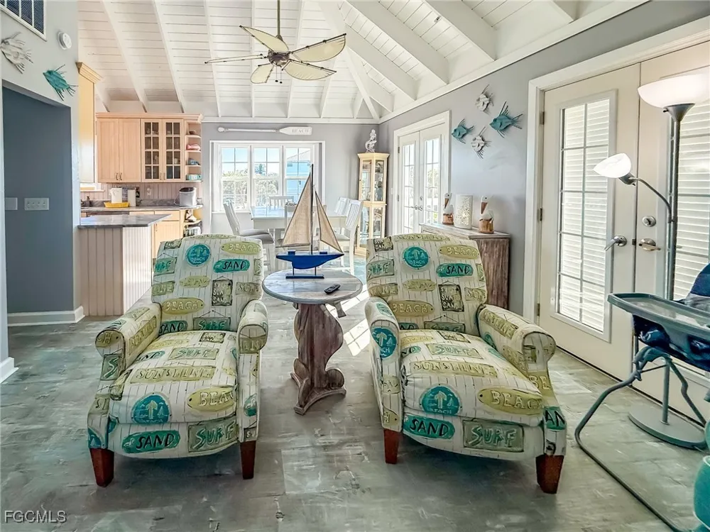 White Pelican Drive Upper Captiva, FL 33924