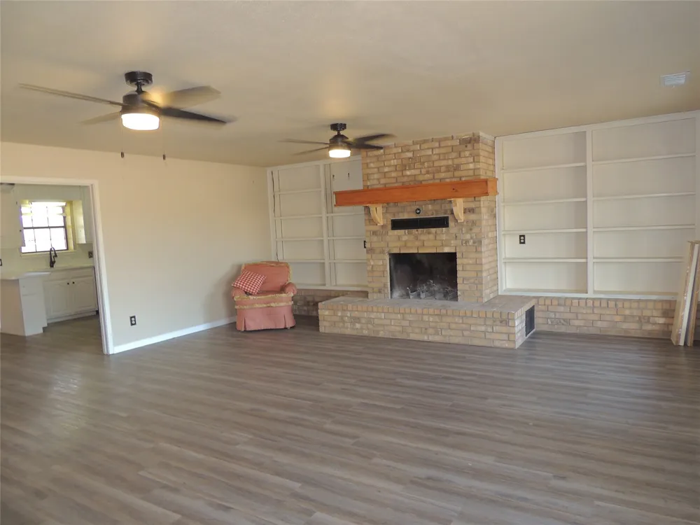 150 CR 676 Tuscola, TX 79562
