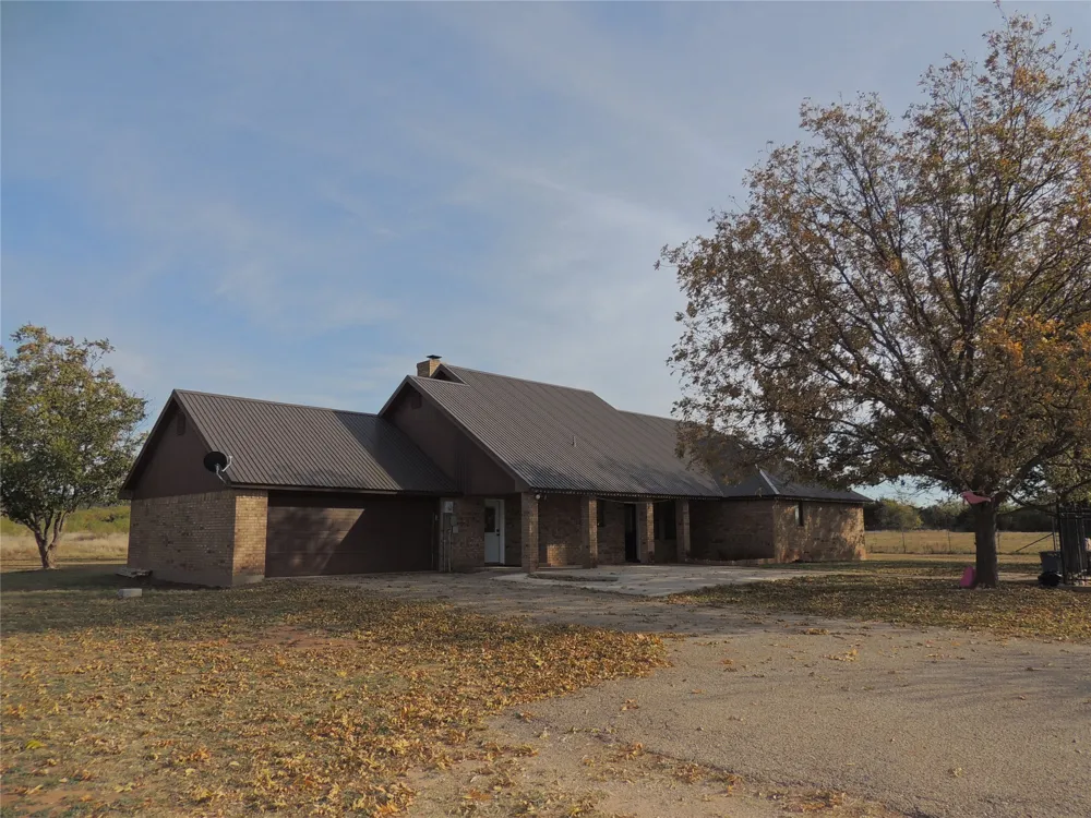 150 CR 676 Tuscola, TX 79562