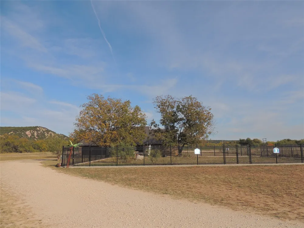 150 CR 676 Tuscola, TX 79562