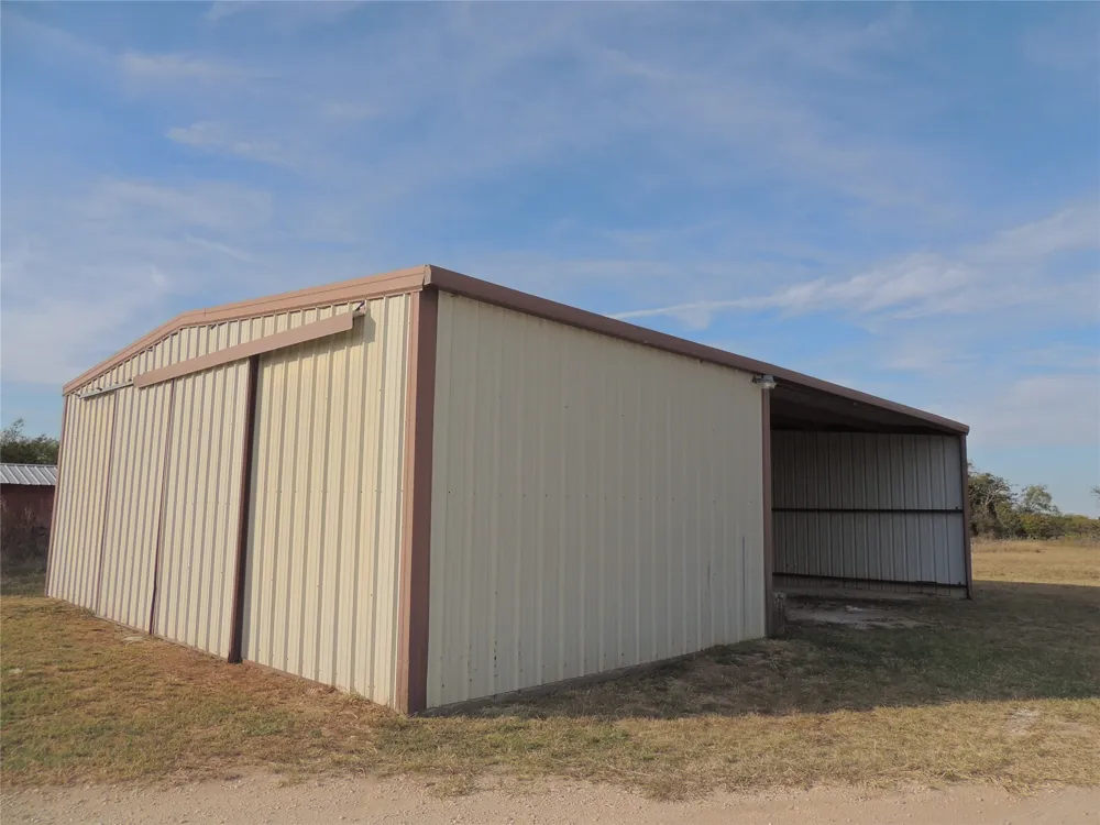 150 CR 676 Tuscola, TX 79562