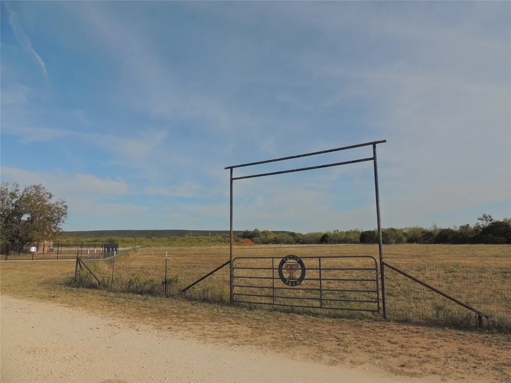 150 CR 676 Tuscola, TX 79562