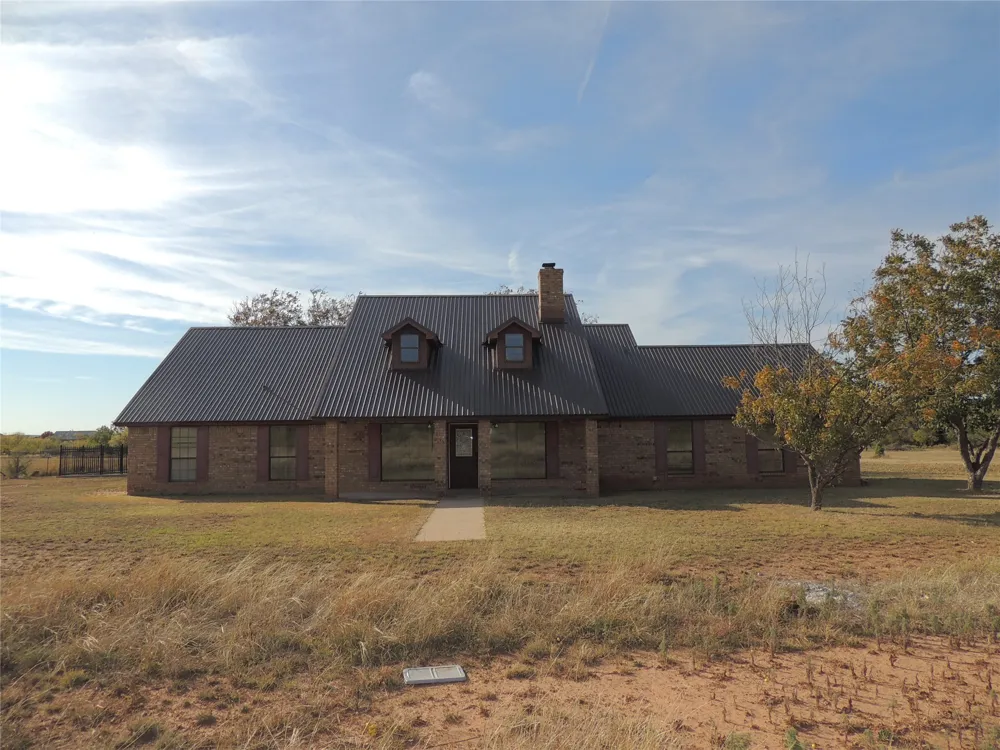 150 CR 676 Tuscola, TX 79562