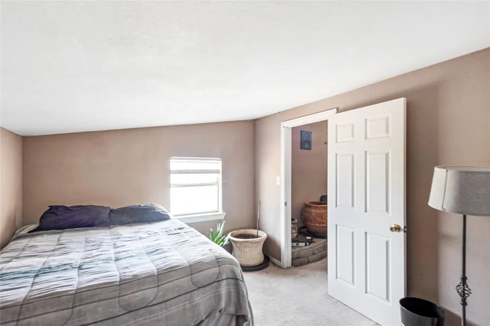 185 County Road 107 Caldwell, TX 77836